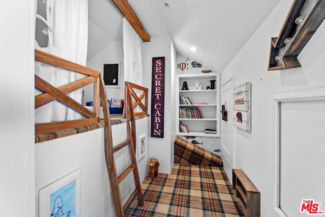 Interior, Recessed Lighting, Wooden Beams