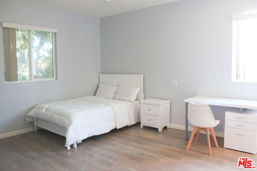 Bedroom, Home Office, Interior, Wood Texture Flooring