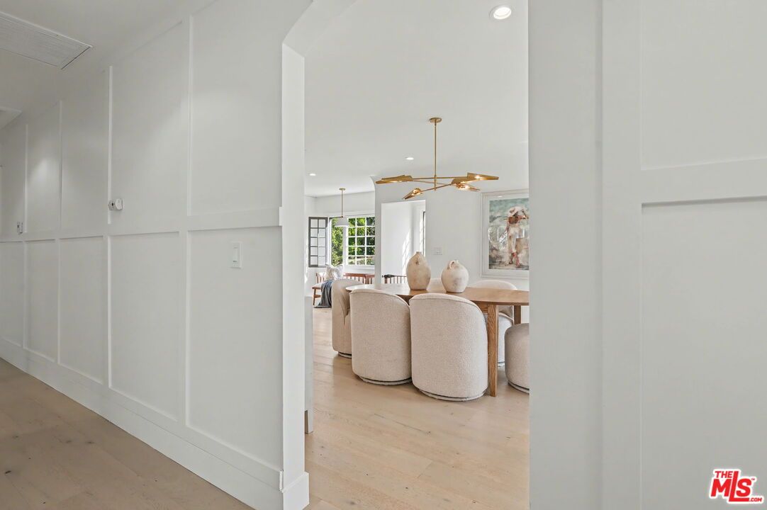 Dining room, Interior, Pendant Lights, Recessed Lighting, Wood Texture Flooring