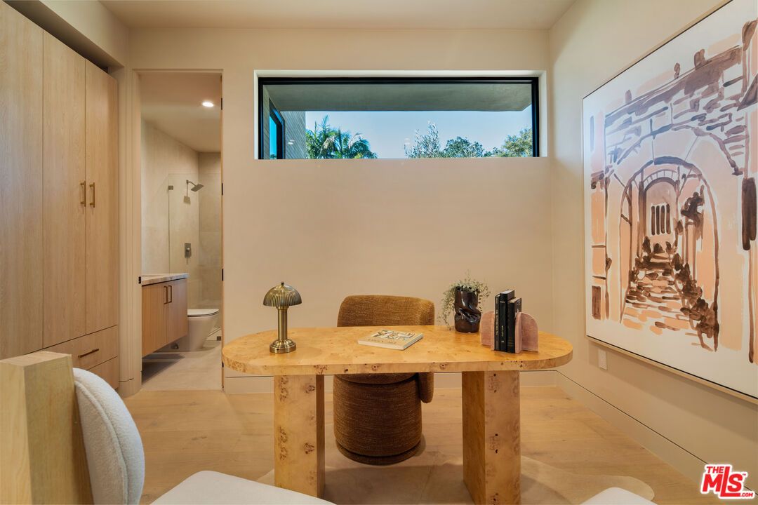 Bathroom, Home Office, Interior, Recessed Lighting, Wood Texture Flooring