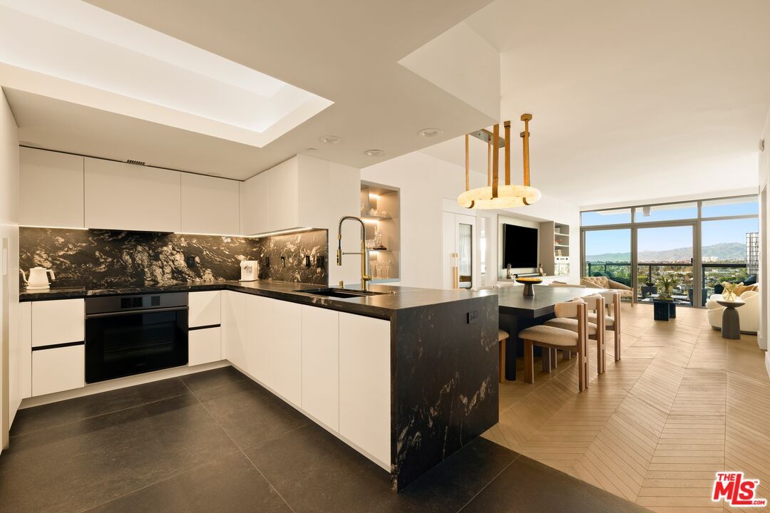 Dining room, Interior, Kitchen, Pendant Lights, Water