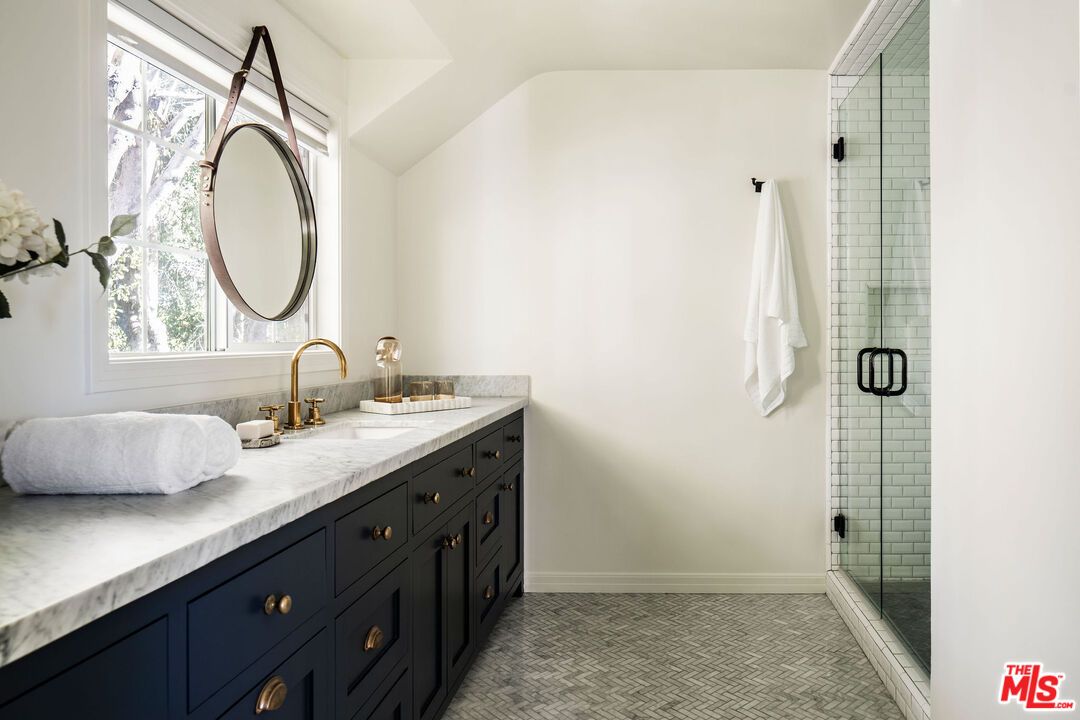 Bathroom, Dual Sink Vanities, Glass Shower, Interior