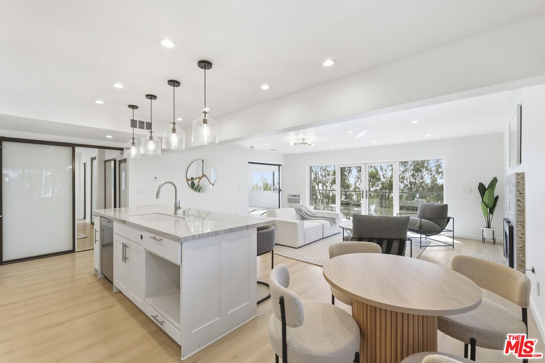 Dining room, Interior, Kitchen, Living room, Pendant Lights, Recessed Lighting, Wood Texture Flooring