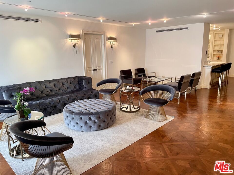 Dining room, Interior, Living room, Recessed Lighting, Wood Texture Flooring