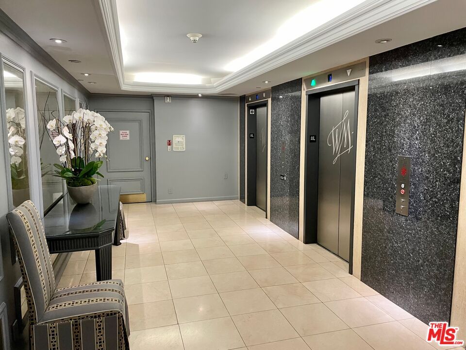 Elevator, Interior, Recessed Lighting