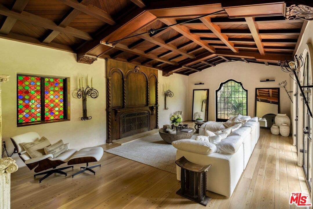 Fireplace, Interior, Living room, Wooden Beams, Wooden Ceilings, Wood Texture Flooring