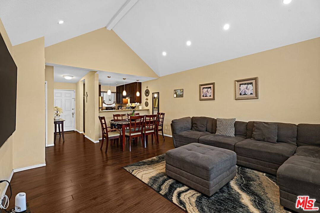 Dining room, Interior, Kitchen, Living room, Pendant Lights, Recessed Lighting, Wood Texture Flooring