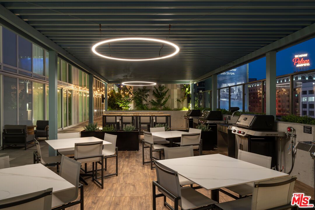 Dining room, Interior, Pendant Lights