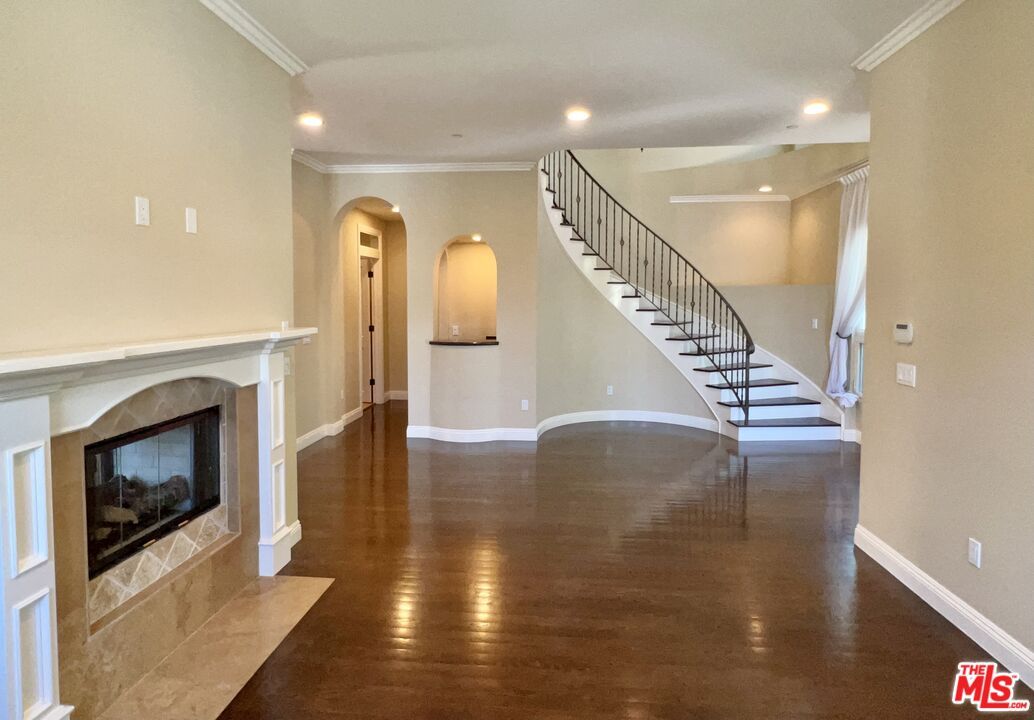 Fireplace, Interior, Recessed Lighting, Wood Texture Flooring