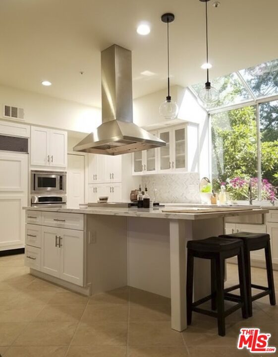 Glass Ceilings, Interior, Kitchen, Pendant Lights, Recessed Lighting, Stainless Steel Appliances