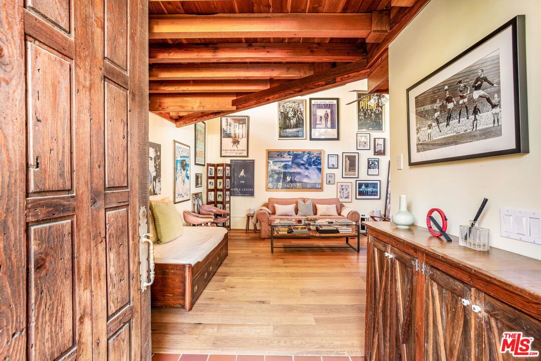 Interior, Living room, Wooden Beams, Wooden Ceilings, Wood Texture Flooring