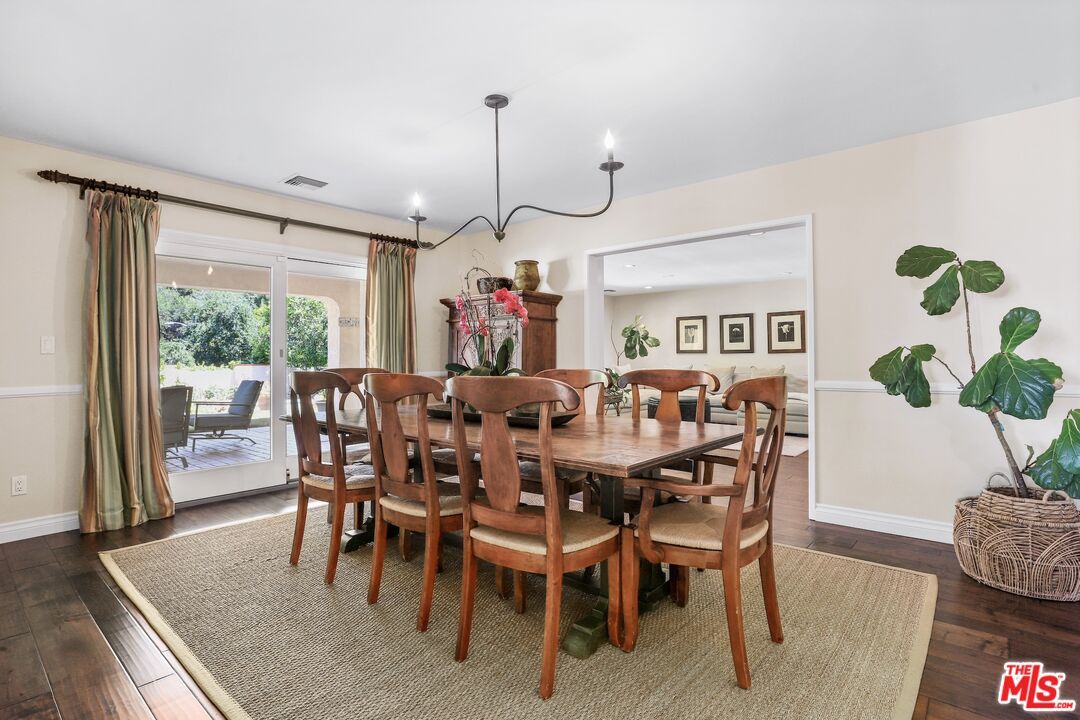 Dining room, Interior, Pendant Lights, Recessed Lighting, Wood Texture Flooring