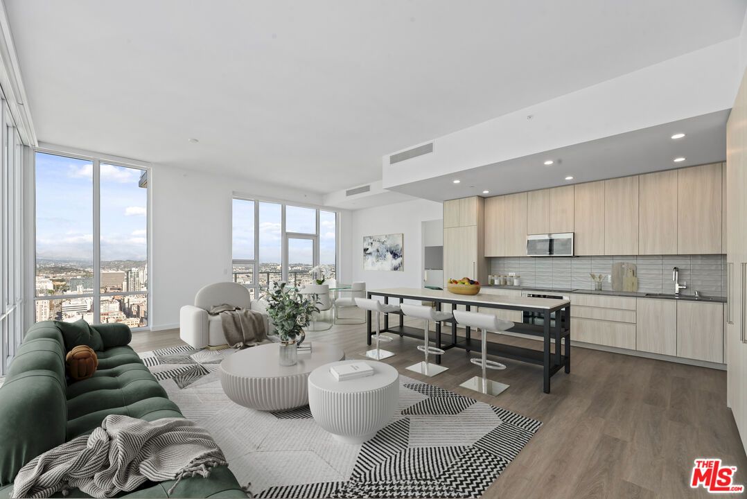 Dining room, Interior, Kitchen, Living room, Recessed Lighting, Wood Texture Flooring