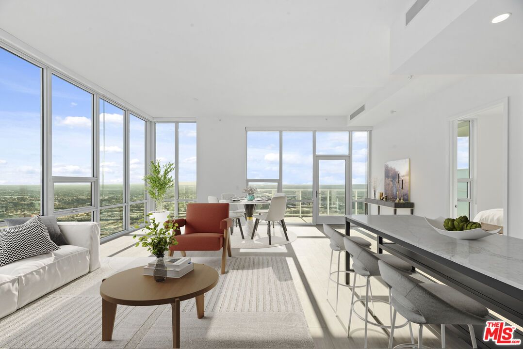 Dining room, Interior, Living room, Recessed Lighting, Water