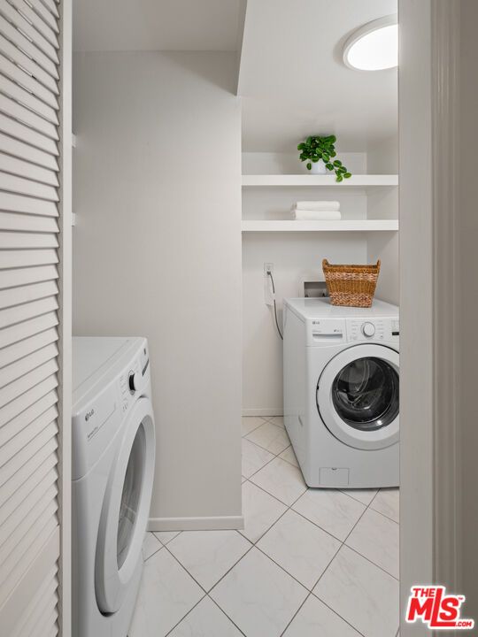 Interior, Recessed Lighting, Utility Closets, Washer