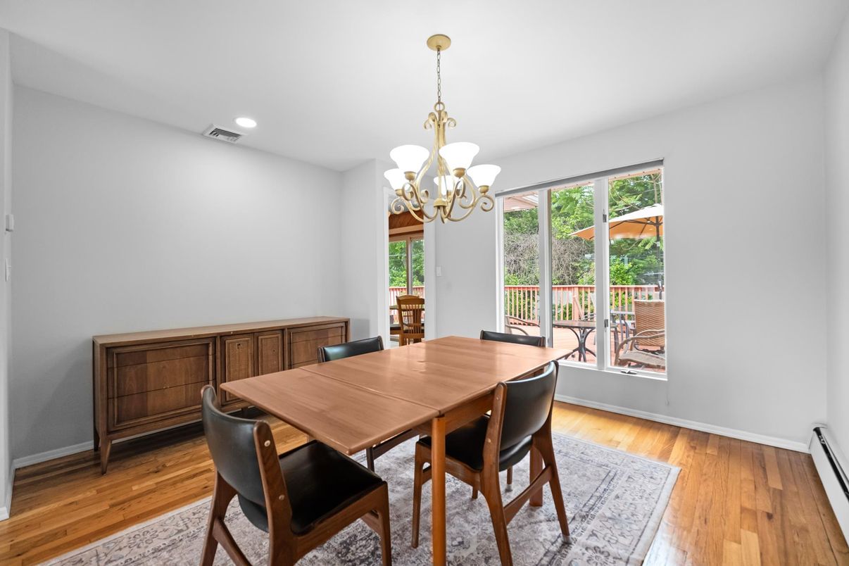 Chandelier, Dining room, Interior, Recessed Lighting, Wood Texture Flooring