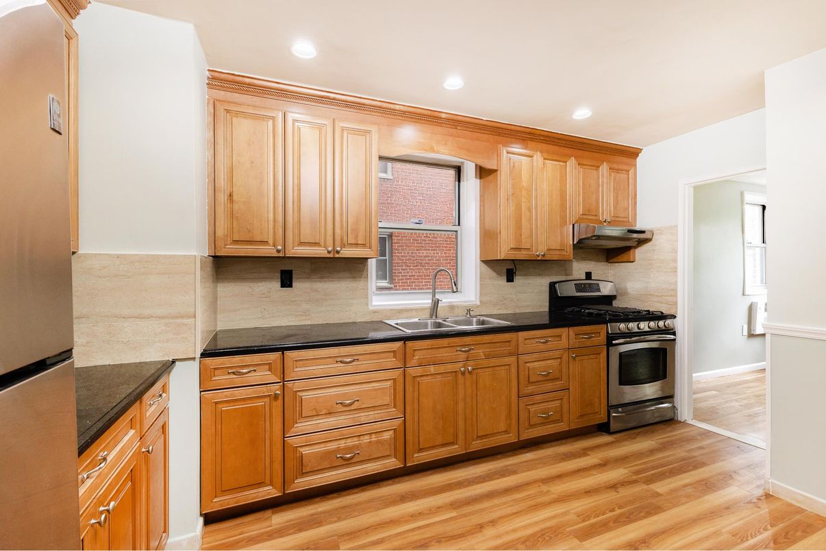 Interior, Kitchen, Recessed Lighting, Stainless Steel Appliances, Wood Texture Flooring
