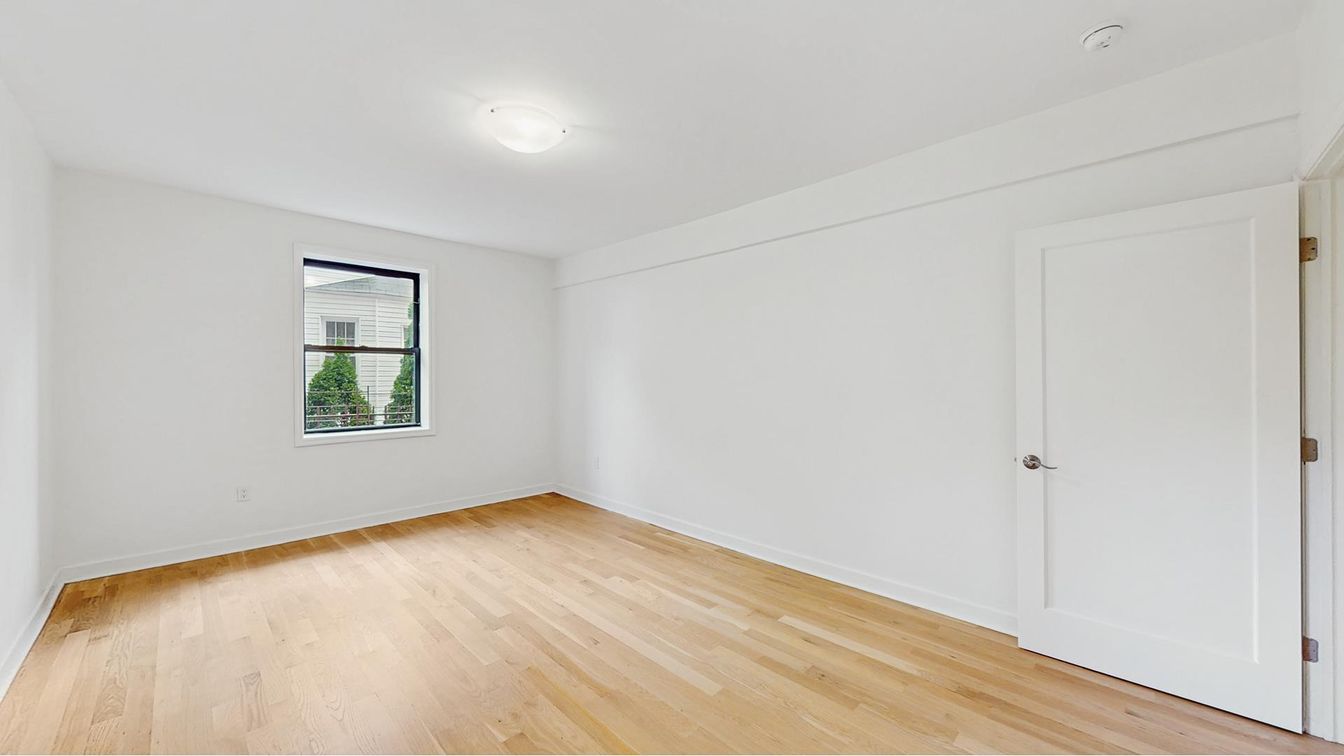 DE Listing image placeholder