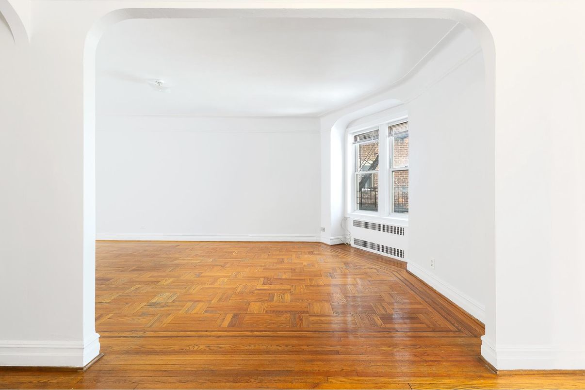 DE Listing image placeholder