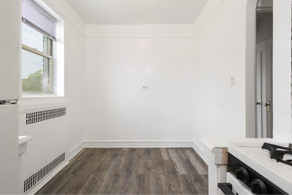 DE Listing image placeholder