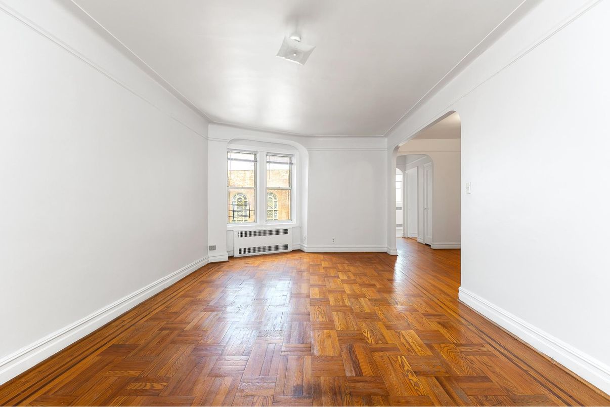 DE Listing image placeholder