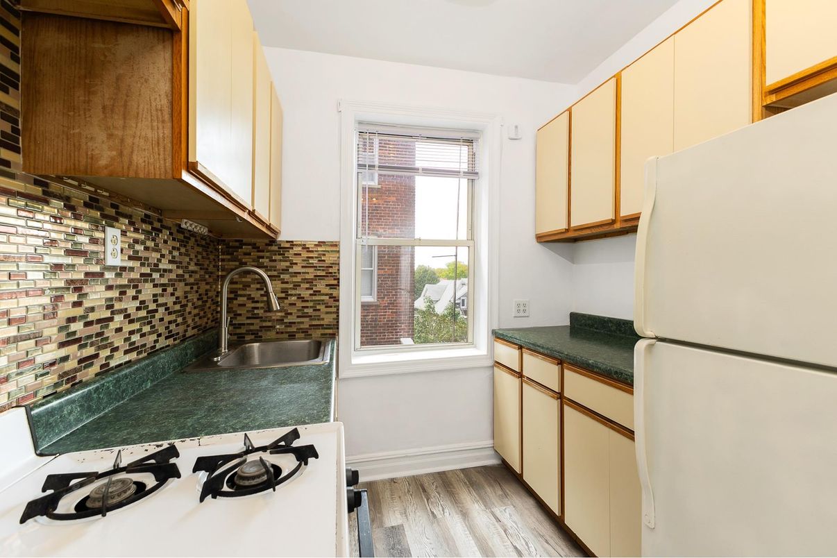 DE Listing image placeholder