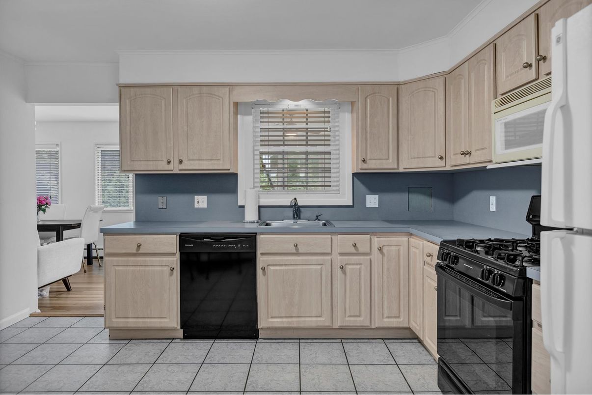 DE Listing image placeholder