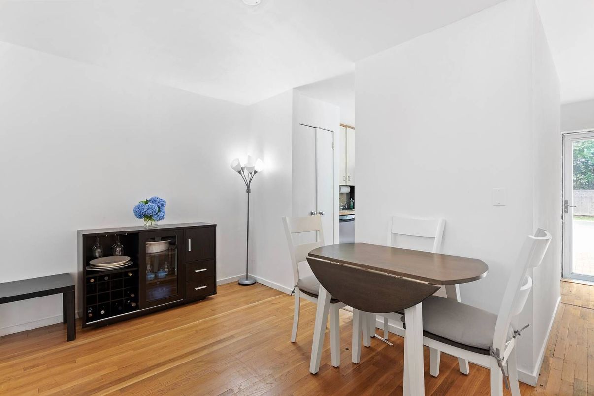 DE Listing image placeholder