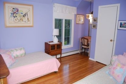 Bedroom, Interior, Pendant Lights, Wood Texture Flooring