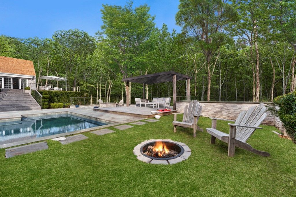 Backyard, Exterior, Pool