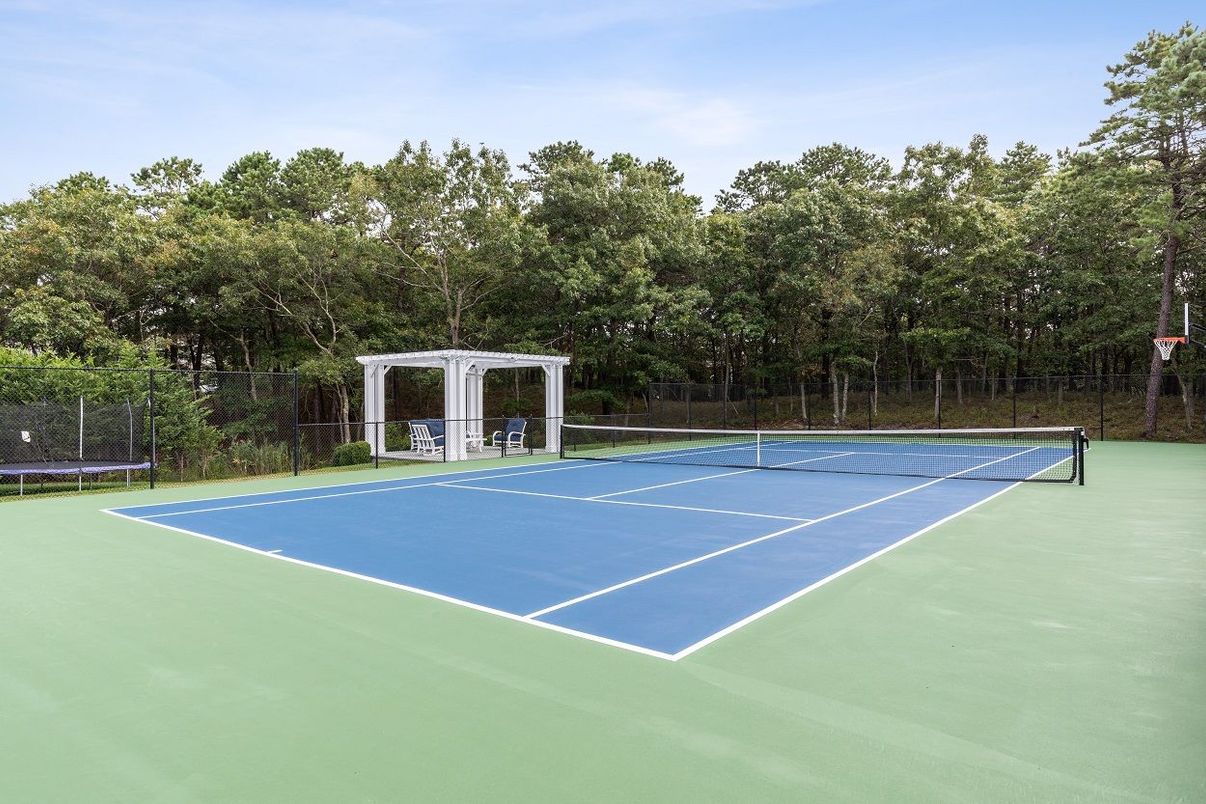 Exterior, Tennis Courts