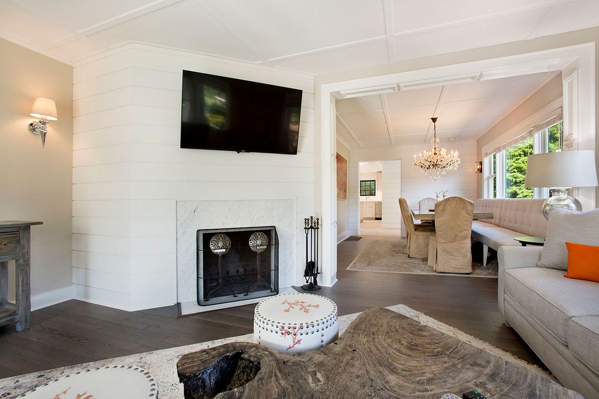 Chandelier, Dining room, Fireplace, Interior, Living room, Wood Texture Flooring