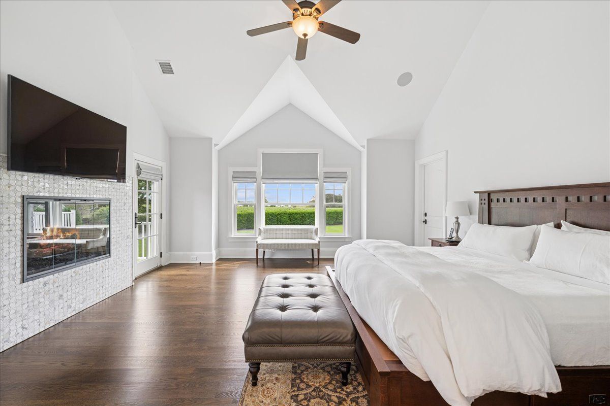 Bedroom, Fireplace, Interior, Wood Texture Flooring