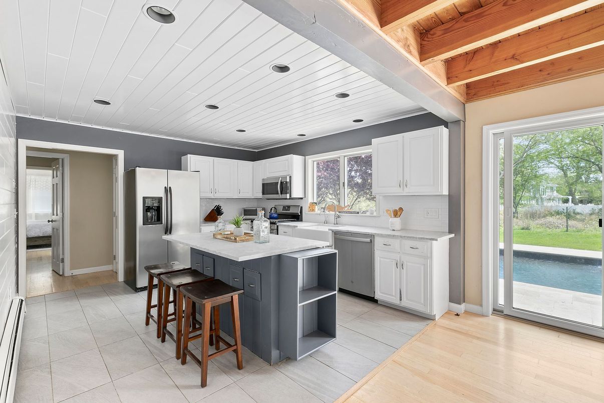 Interior, Kitchen, Recessed Lighting, Stainless Steel Appliances, Wooden Beams, Wooden Ceilings, Wood Texture Flooring