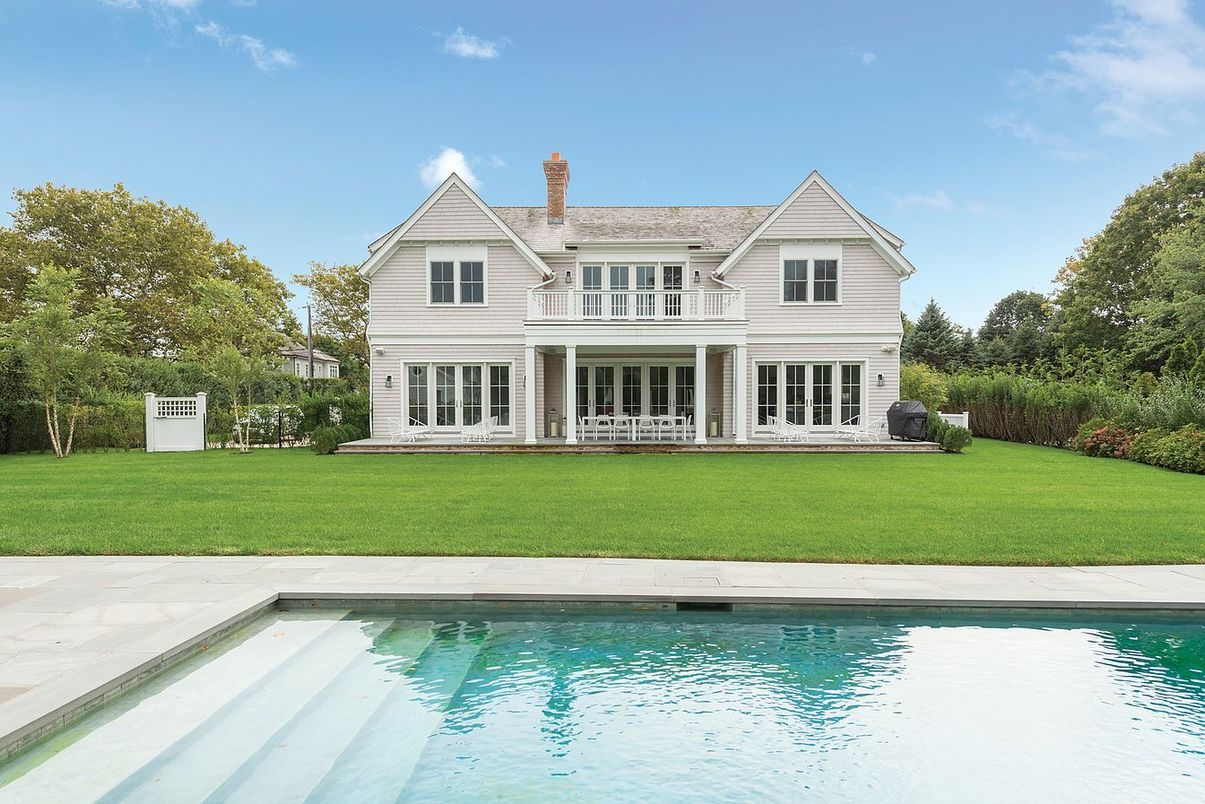 Backyard, Exterior, Pool