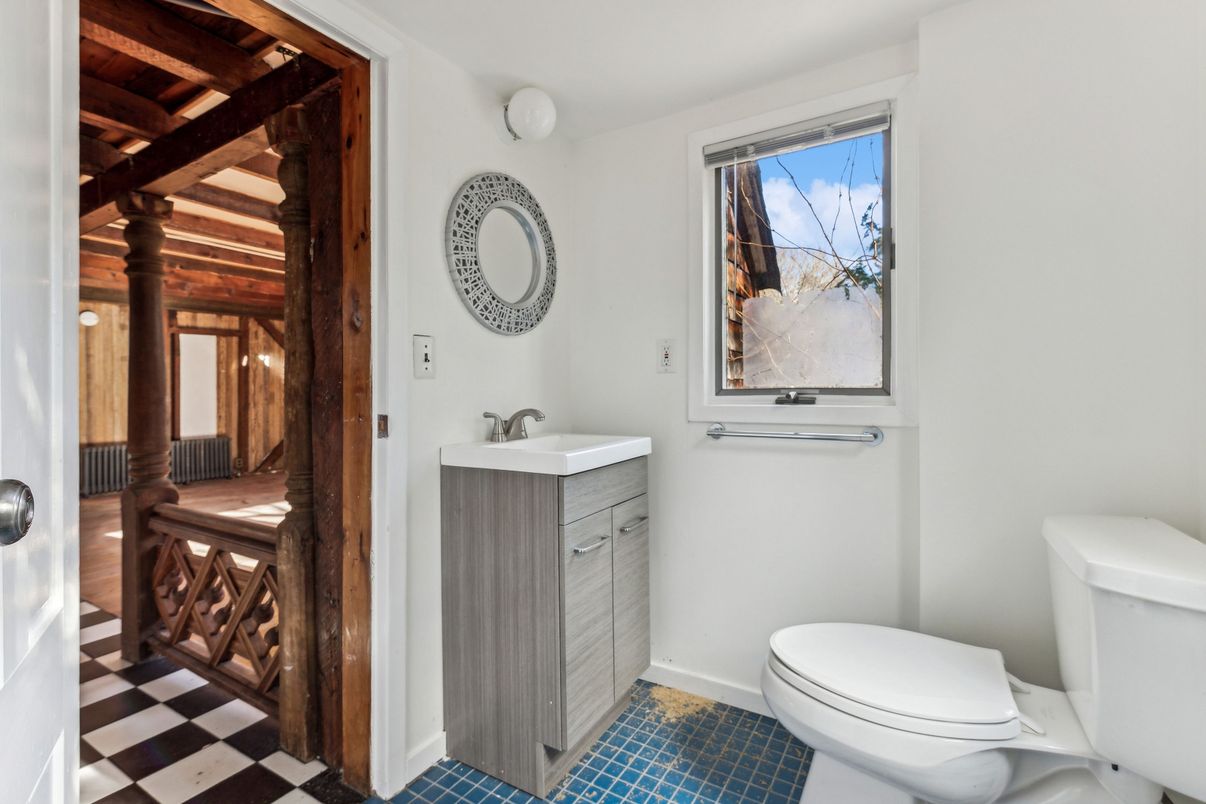 Bathroom, Interior, Wooden Beams