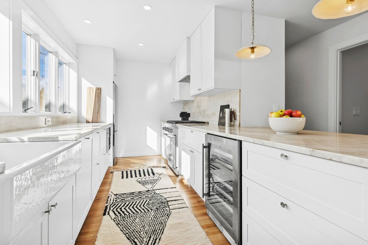 Interior, Kitchen, Pendant Lights, Recessed Lighting, Wood Texture Flooring