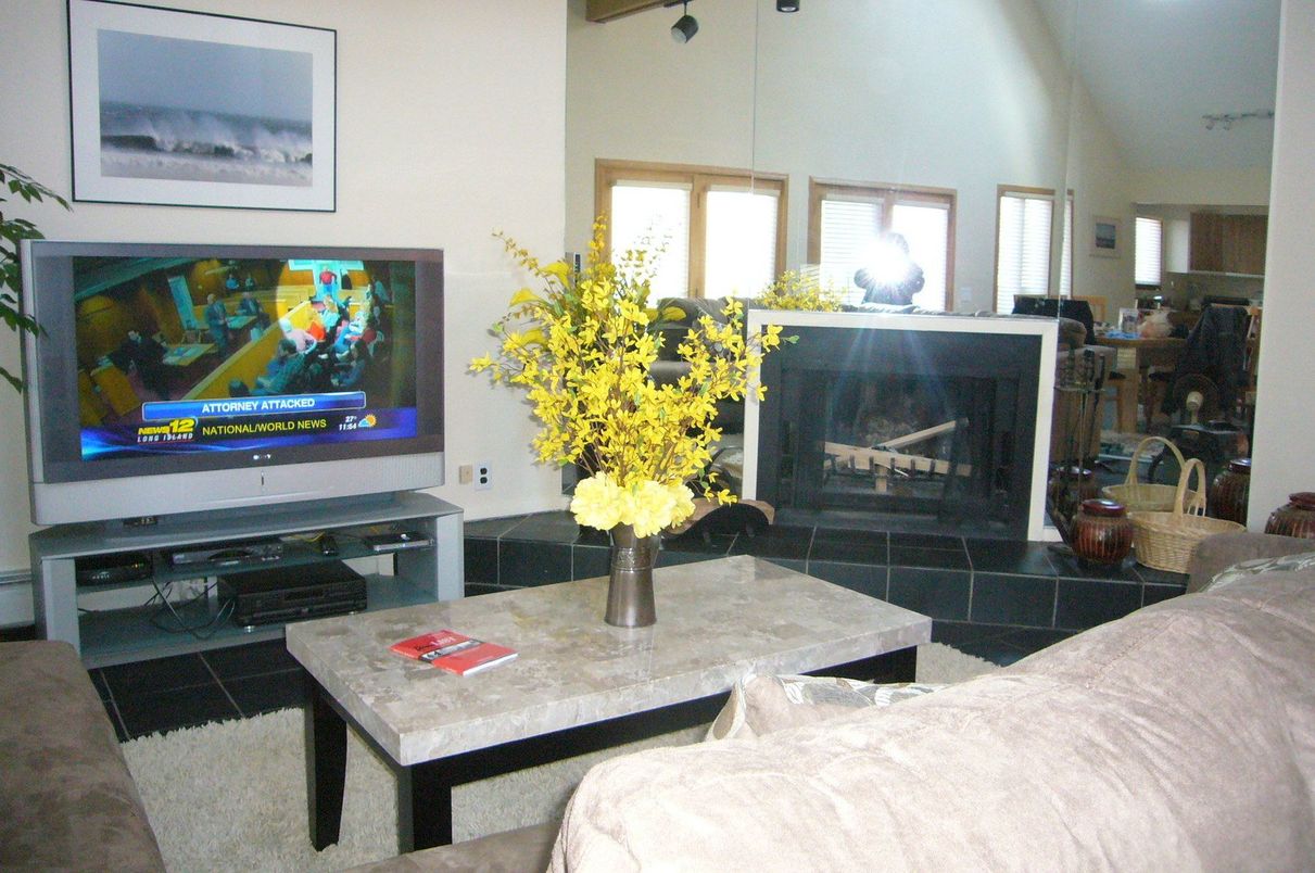 Fireplace, Interior, Living room