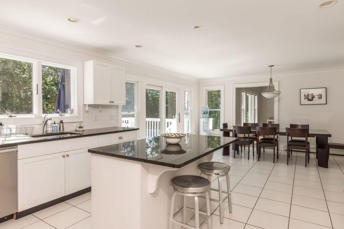 Dining room, Interior, Kitchen, Pendant Lights, Recessed Lighting