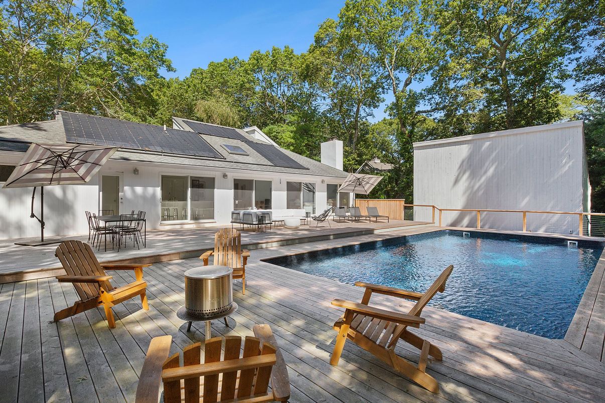 Exterior, Pool, Solar Panels