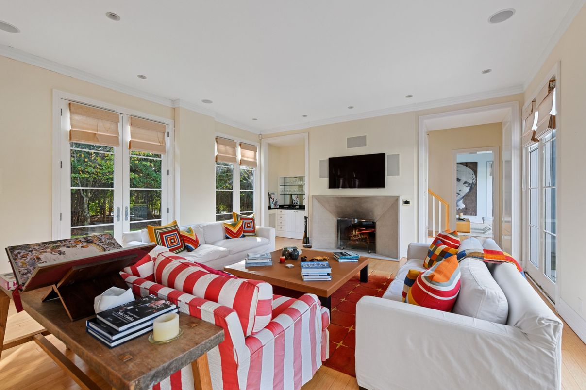 Fireplace, Interior, Living room, Recessed Lighting, Wood Texture Flooring