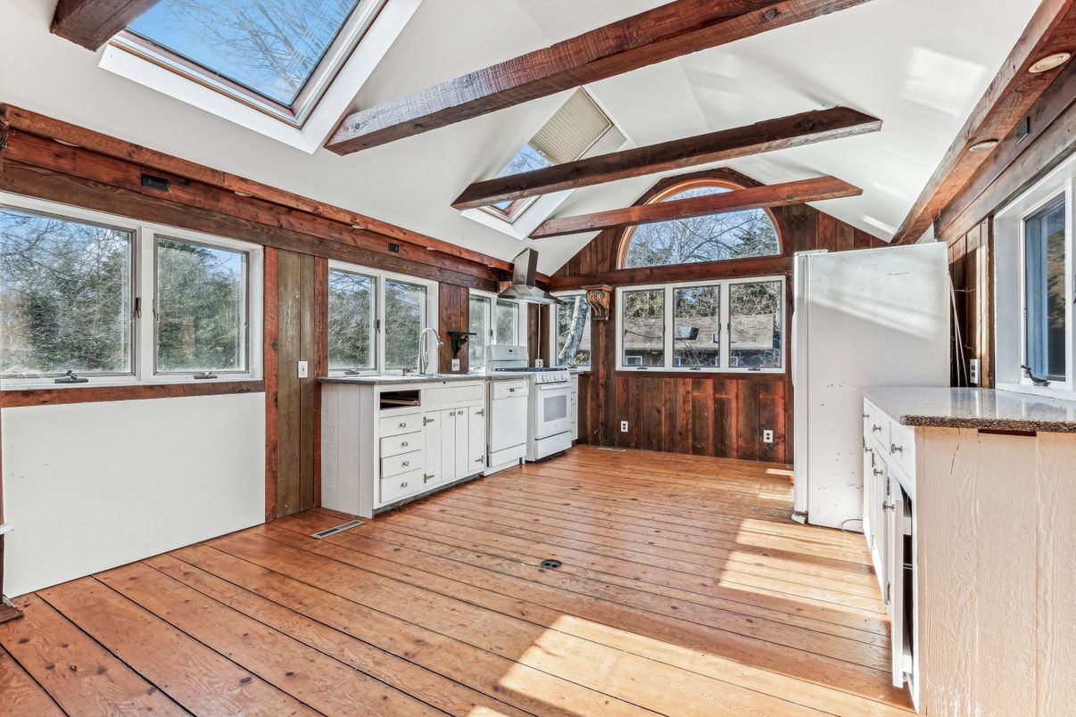 Glass Ceilings, Interior, Wooden Beams, Wood Texture Flooring