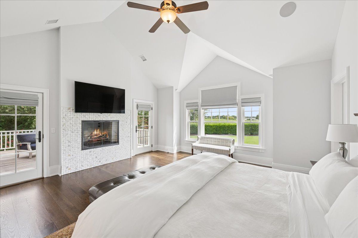 Bedroom, Fireplace, Interior, Wood Texture Flooring