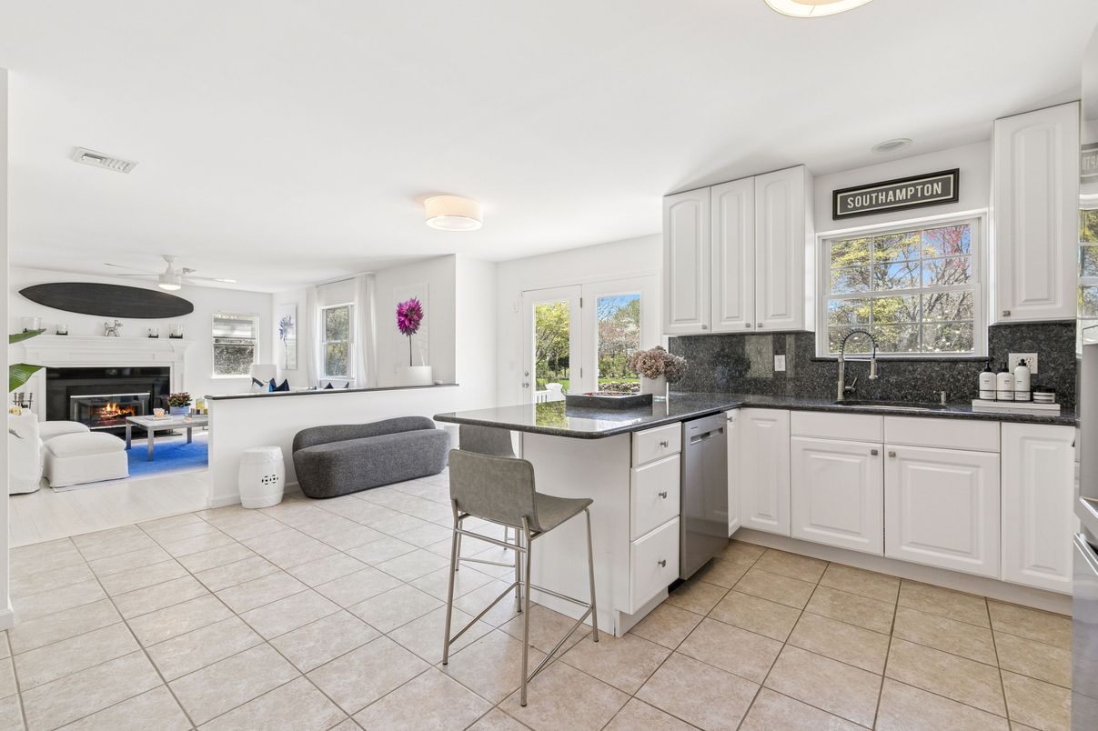 Fireplace, Interior, Kitchen, Living room