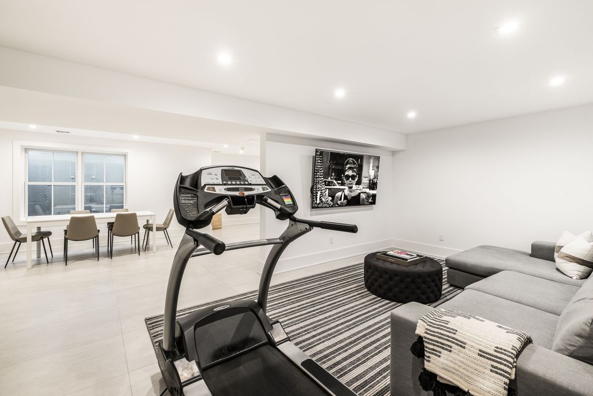 Dining room, Fitness Equipment, Interior, Recessed Lighting