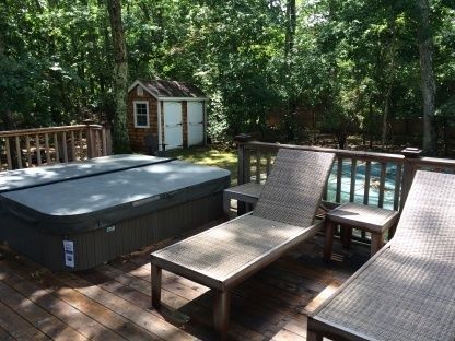 Exterior, Hot Tub
