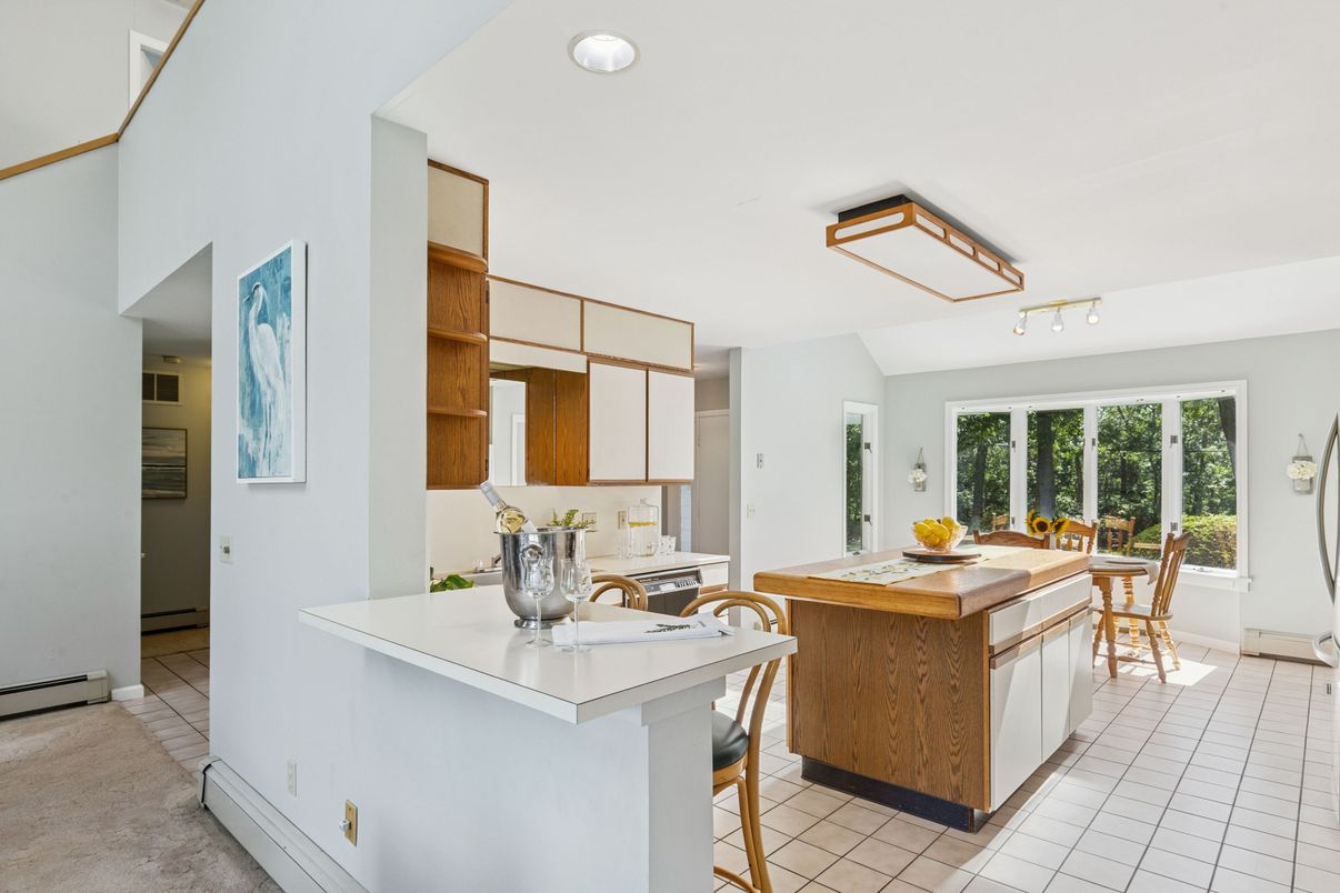 Dining room, Interior, Kitchen, Recessed Lighting