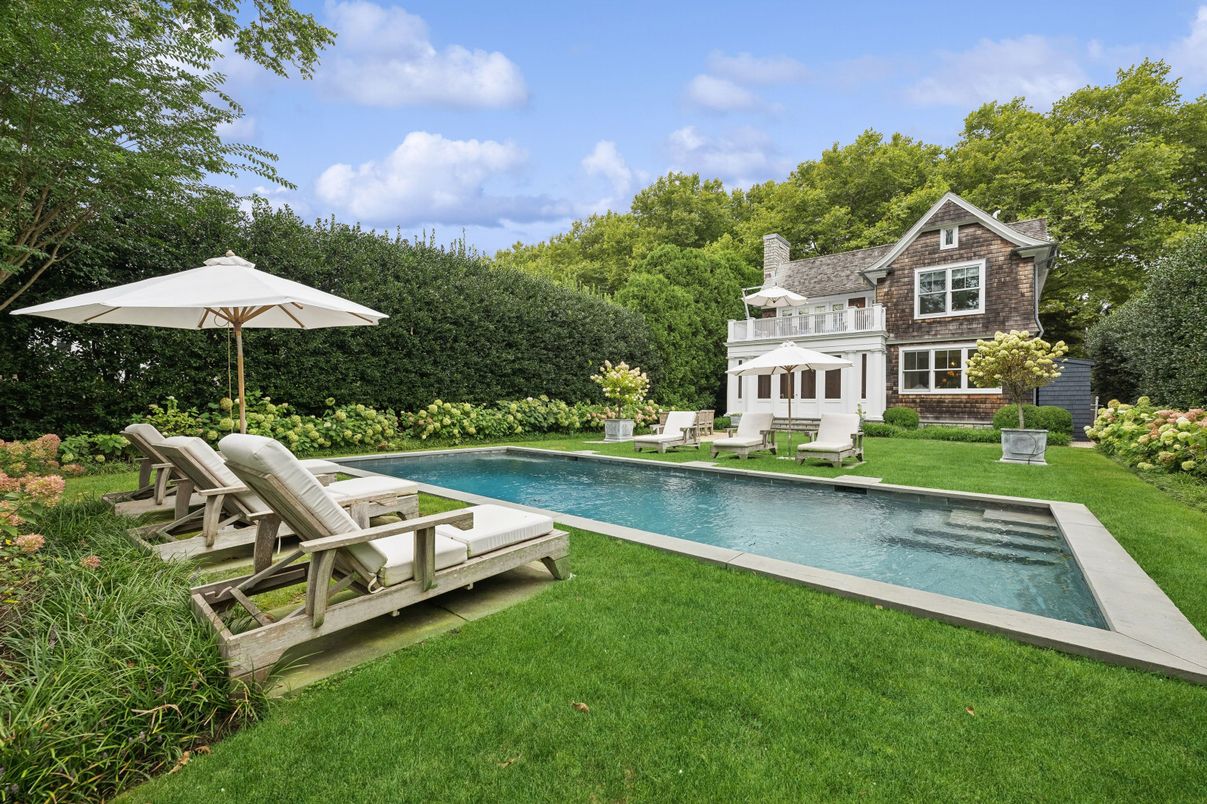 Backyard, Exterior, Pool