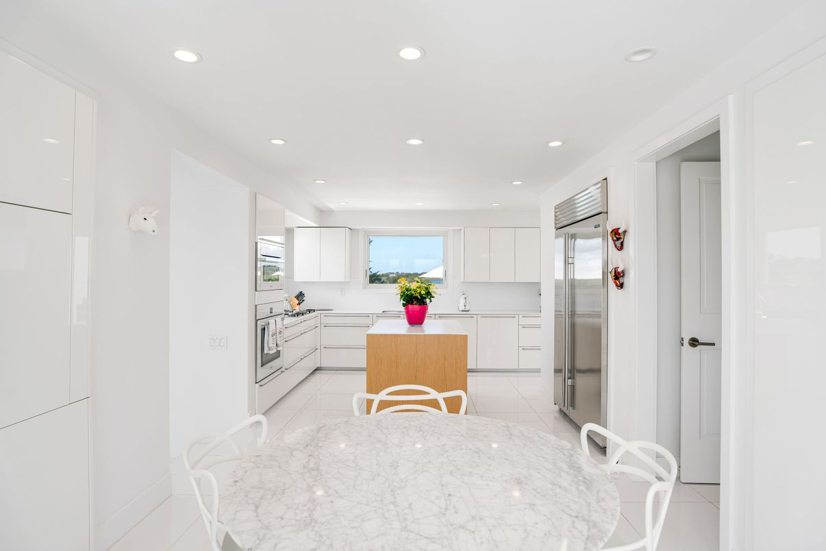 Dining room, Interior, Kitchen, Marble, Recessed Lighting