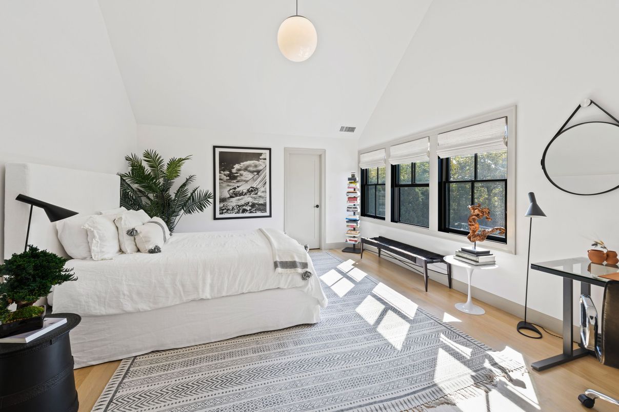 Bedroom, Interior, Pendant Lights, Wood Texture Flooring